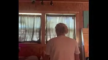 play ガールフレンドは絶頂に丸呑みして犯された