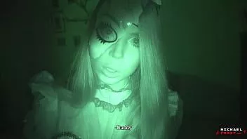 play Ożywiona w halloween marionetka spełnia wszystkie życzenia właściciela - pow
