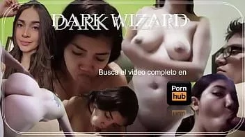 Afspelen Mijn vriendin Miluska houdt ervan om mijn lul te zuigen, ze kust hem zelfs, geile Latina houdt van de lul van haar vriend