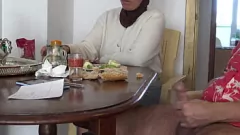 Abspielen Muslimische Milf von Marseille Hard Hart nach Stiefsohn