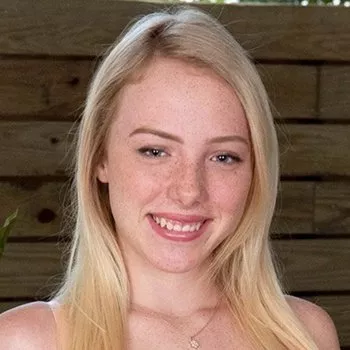 قناة Dixie Lynn