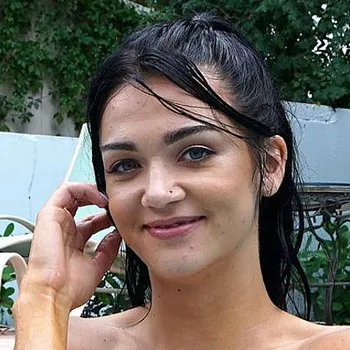 Pornostar Rose Winters