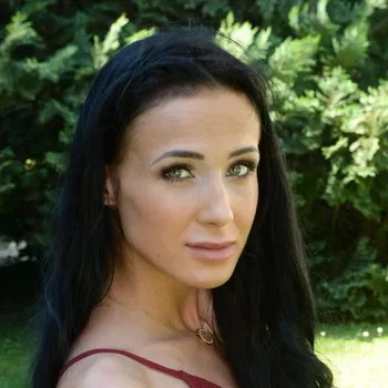 Pornostar Nicole Love